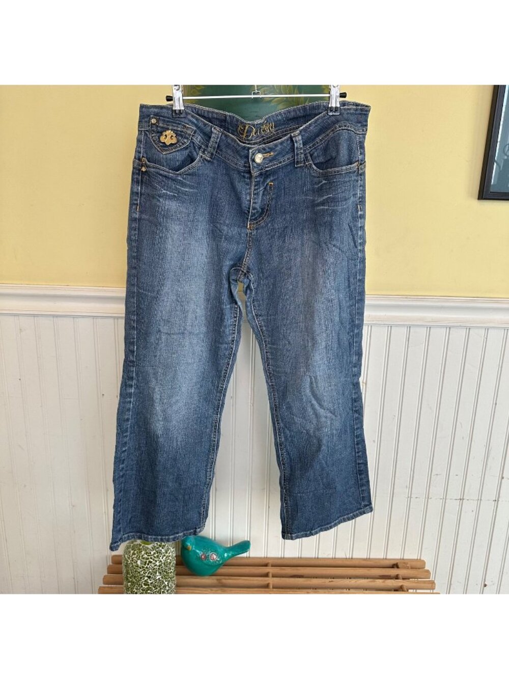 Dereon Womens Bootcut Embroidered Pocket Denim Jeans Size 13/14 Blue Cotton Blen